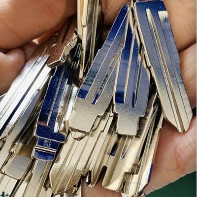 Προσαρμοσμένο λογότυπο Keydiy Παγκόσμια τηλεχειριστήρια Flip Key Blade για αυτοκίνητο και γρήγορη αποστολή