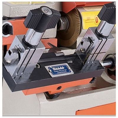 110V-220V/50Hz-60Hz DF-100E1 Μηχανή αντιγραφής κλειδιών αυτοκινήτου για επαγγελματίες κλειδαράδες